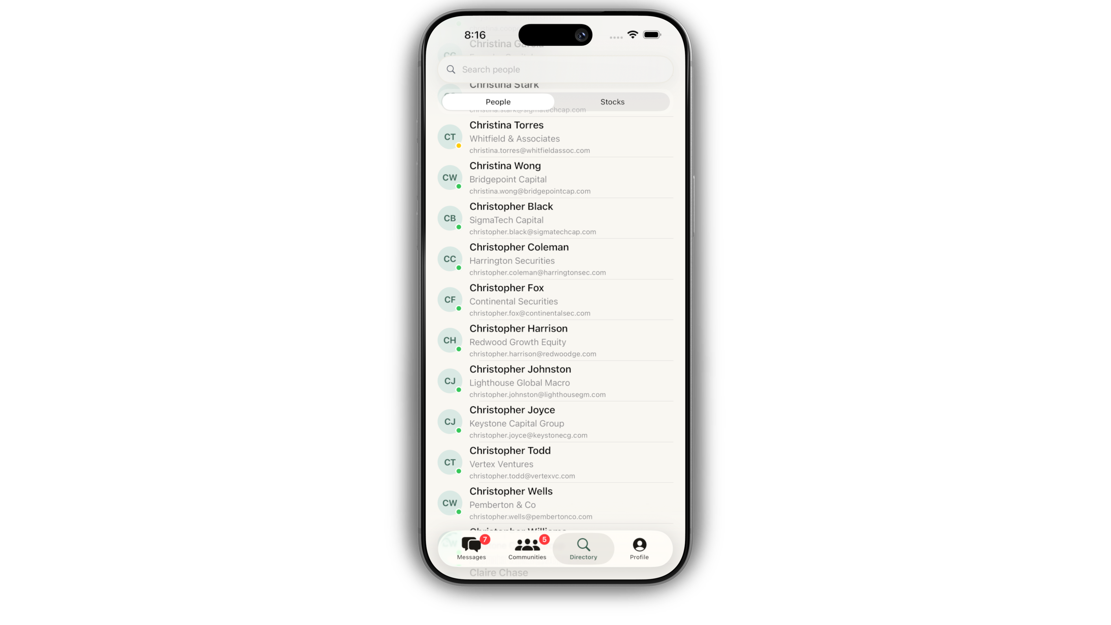 Quavix Messenger directory of finance professionals on iPhone